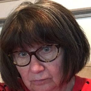 Meet your Posher, Lorena